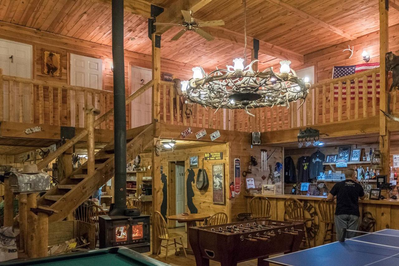 Lake Guest Ranch Villa Devils Tower Exterior photo