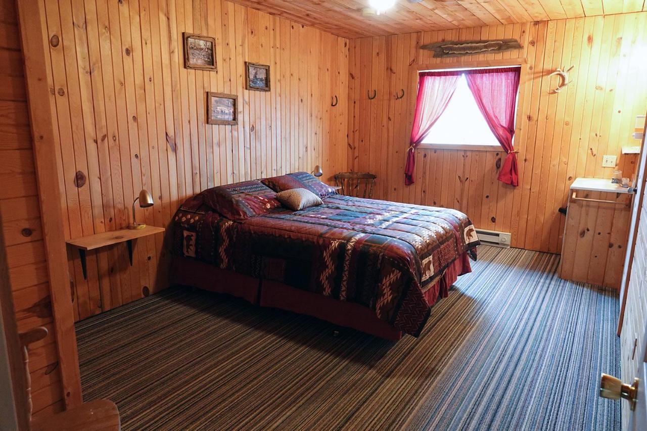 Lake Guest Ranch Villa Devils Tower Exterior photo